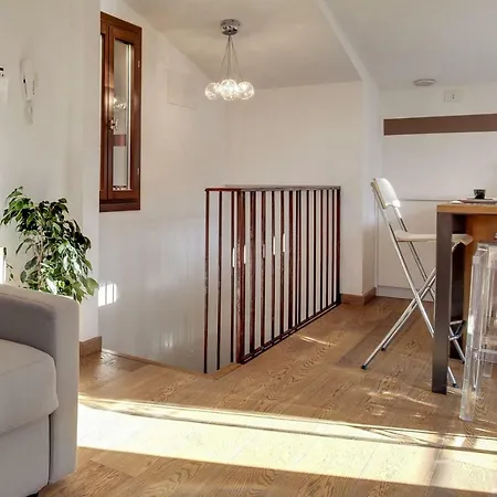 Διαμέρισμα Modern With Terrace Βενετία